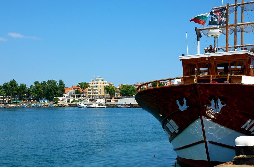 Family Hotel Paros Πομόριε Δωμάτιο φωτογραφία