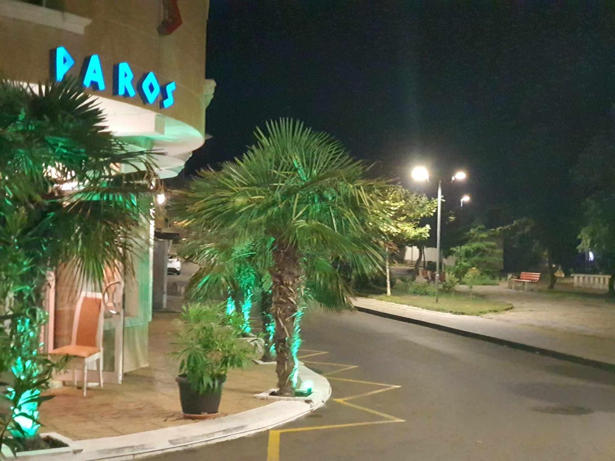 Family Hotel Paros Πομόριε Εξωτερικό φωτογραφία